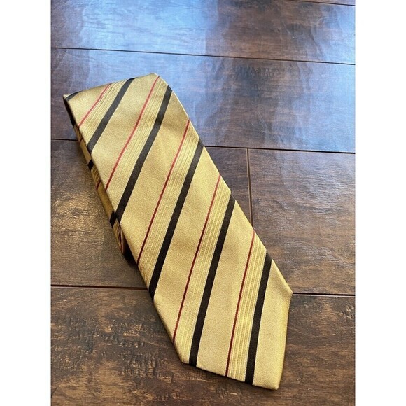 Hugo Boss 100% Silk Casual Yellow Gold Stripped Tie - Picture 1 of 4